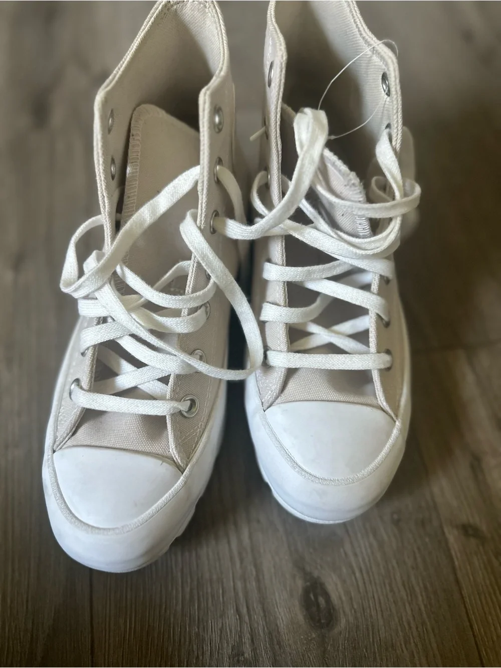 Converse Nude Beige aesthetic Platform Lug Sole High Top Sneakers in Cream/White - Picture 10 of 16